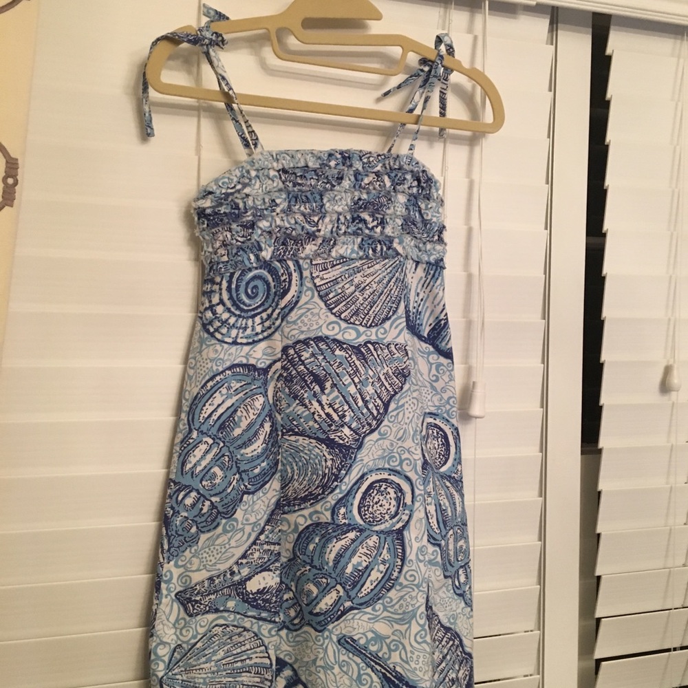 Lilly Pulitzer Alexa dress,  girls size 10, stuff shells